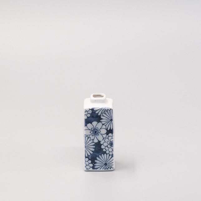 Vase Oblong White Posy.