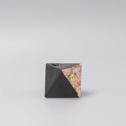 Vase Black Bright 4.5H Triangular.
