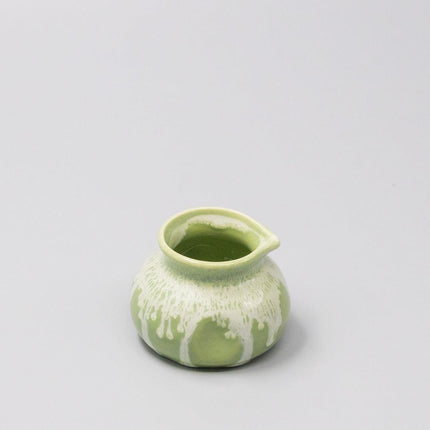 Pourer 120ml Pistachio White Drip.
