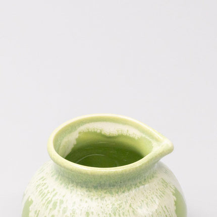 Pourer 120ml Pistachio White Drip.