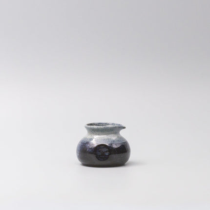 Pourer 120ml Denim Drip Glaze.