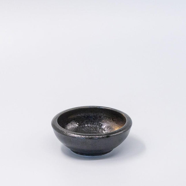 Bowl 12cm Gold Brush Glaze.