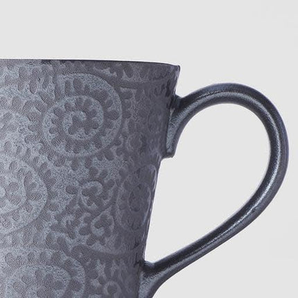 Mug 200ml Black Scroll Design.