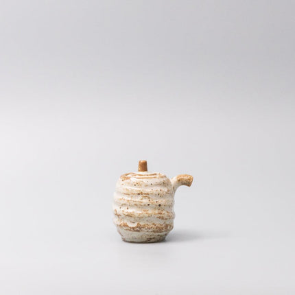 Soy Pot Rustic White Sand.