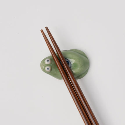 Chopstick Rest Frog Green.