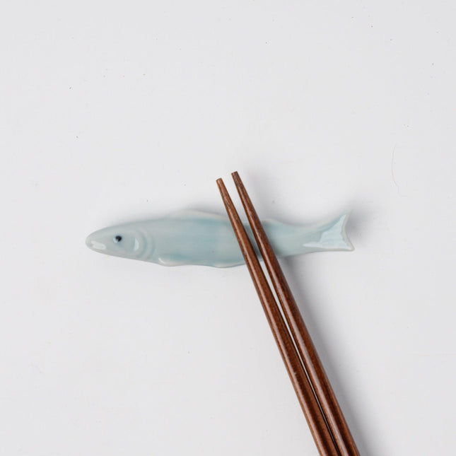 Chopstick Rest Ice Blue Mackerel.