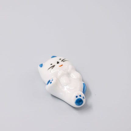 Chopstick Rest Relaxed Cat.