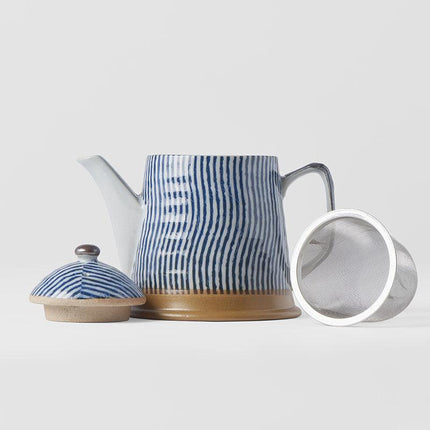 Teapot 400ml Wavy Line Design.