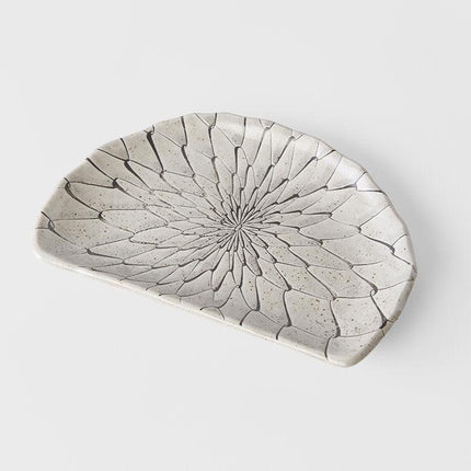 Plate D Shaped 21cm Grey Net Design.