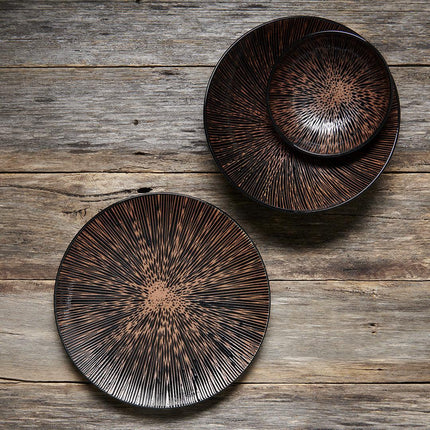 Plate 28cm Bronze Converging Line Glaze.