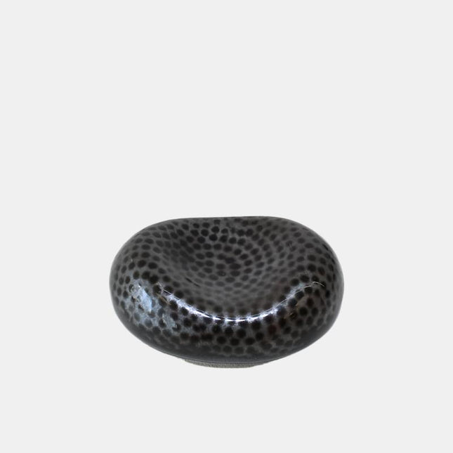 Chopstick Rest Pebble Fine Dots.