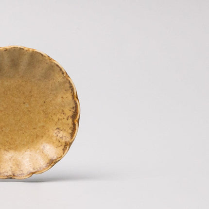 Sauce Dish 8cm Scallop Ochre Fade Glaze.