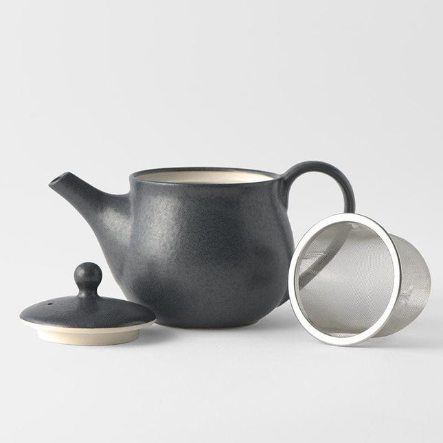 Teapot 400ml Matte Black Glaze.