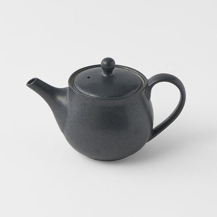 Teapot 400ml Matte Black Glaze.
