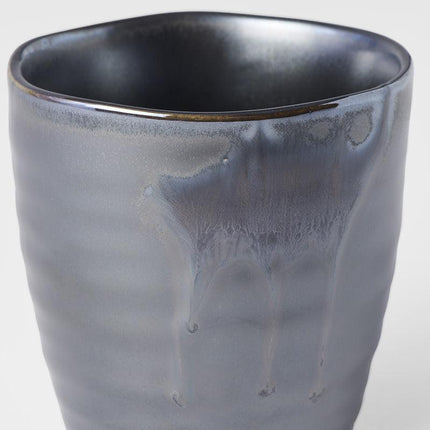 Sushi Mug 325ml Metallic Black Drip Glaze.