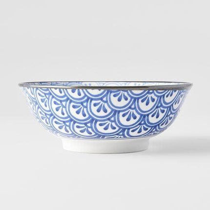 Bowl 19cm Petal Crest Design.