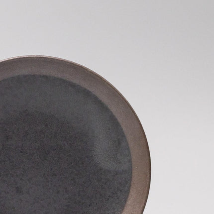 Saucer Bisque Edge 15cm Black.