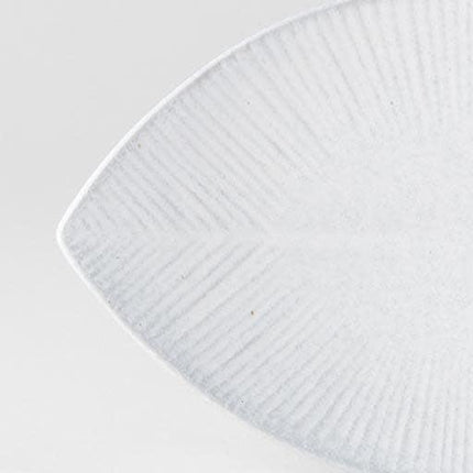 Plate Oval 13.5cm Snow Leaf Glaze.