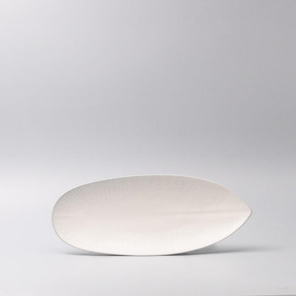 Plate Oval 31.5cm Snow Leaf Glaze.