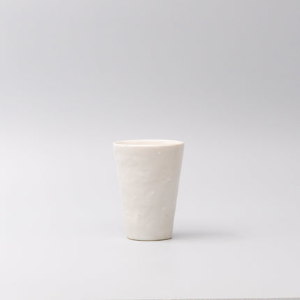 Tumbler 200ml Tapered Shape Ostrich White.
