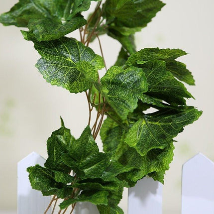 Ivy Garland Vines 260cm Each ? 5 Per Pack.