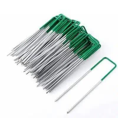 Artificial Grass Roll Pegs / Fake Grass Galvanized Metal Pegs with Green Top 100 Pieces.