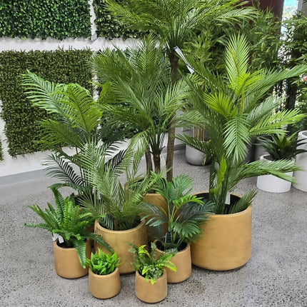 Elegant Gold Planters / Gold Pots Set of 4.