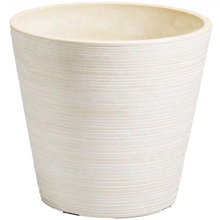 Cream and White Engraved Pot 14cm.