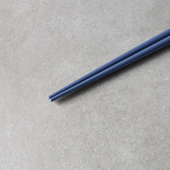 Chopsticks Lacquered Navy & White.