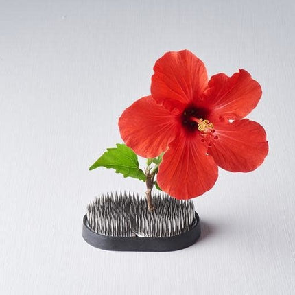 Kenzan Ikebana Pin Base 9cm Joined Circles.