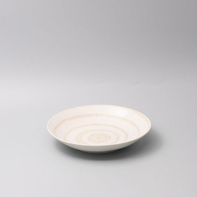 Bowl Open Shallow 23cm Ivory Spiral Glaze.