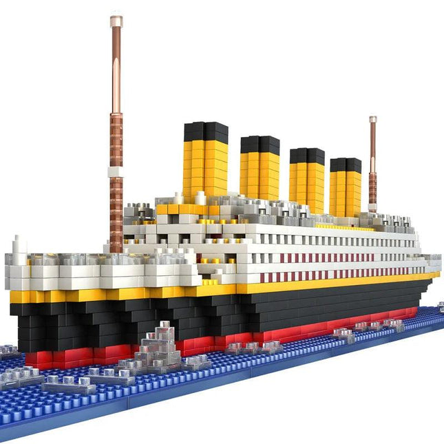 NNEOBA Titanic Ship Toy with LED Light.