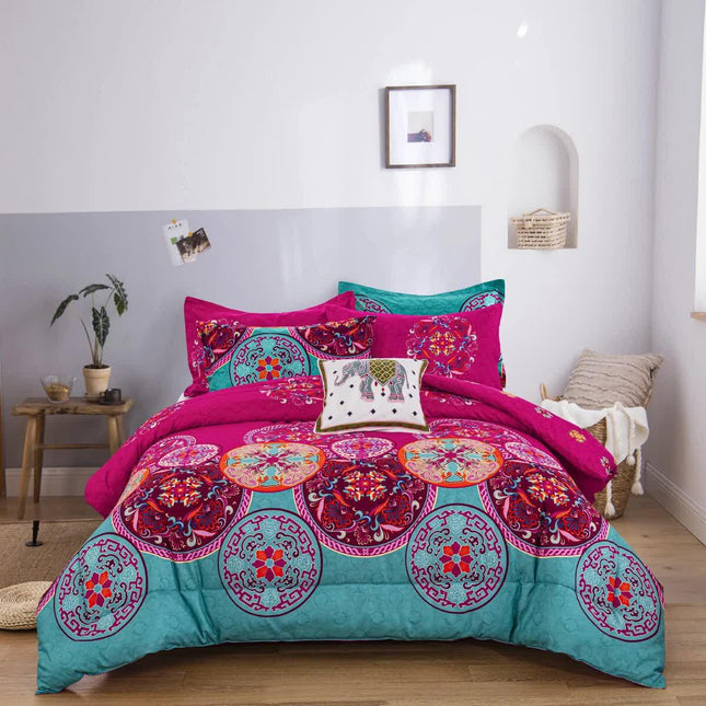 Aesthetic Glow Floral 3‑Piece Comforter Set with Matching Shams.