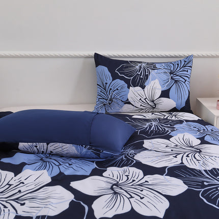 King Comforter Set, Navy Blue Floral 3-Piece Bedding, Soft Microfiber for All Seasons.