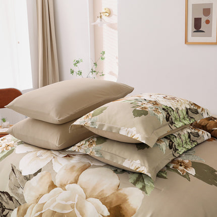 Cozy Floral Comforter Set, King Size, Quilted Warm Bedding with Pillowcases.