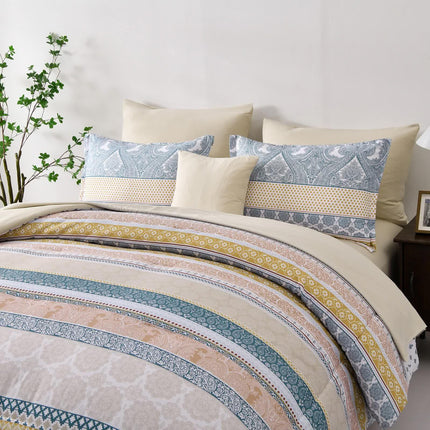 Luxe Loft Boho Quilted Comforter & Shams – Trending 3‑Piece Set.