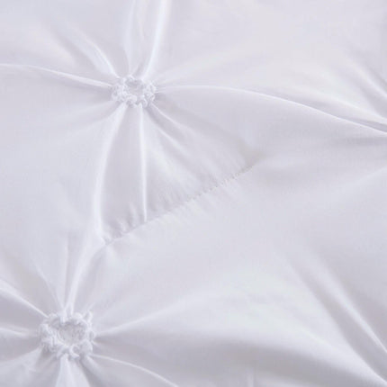 Minimal Mood white Comforter Collection – Modern 3‑Piece Set.