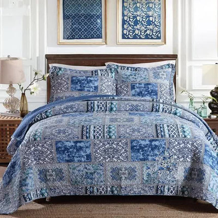 Boho Blue Quilted Coverlet & Pillow Set: Vibrant, Cozy Elegance - king.