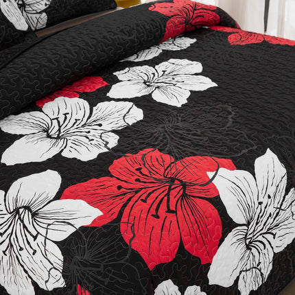 Glorious Quilted coverlet and pillowcovers set: Unmatched Beauty - Queen size.