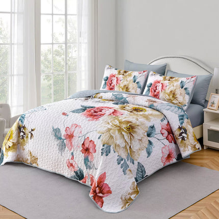 Vibrant Quilted Bedspread and Pillowcases Set: Add Color and Comfort to Your Space - Queen size.
