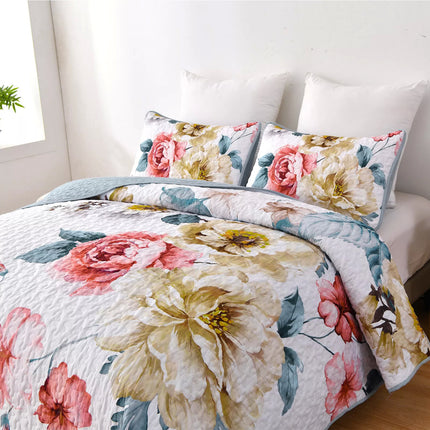 Vibrant Quilted Bedspread and Pillowcases Set: Add Color and Comfort to Your Space - Queen size.