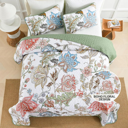 Warm and Inviting Quilted Bedspread and Pillowcases Set: Designed for Relaxation - Queen size.