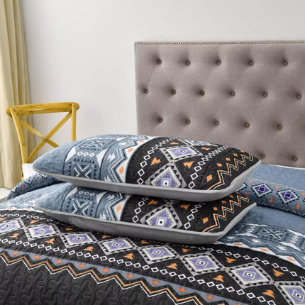 Ambient bloom sky black hour Comforter Set – Aesthetic 3-Piece Bedroom Mood.
