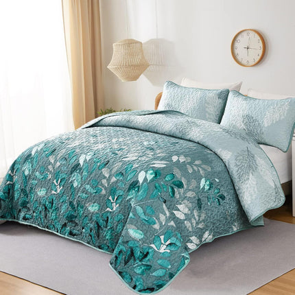 Crafted Quilted Bedspread and Pillowcases Set: A Testament to Elegance - Queen size.