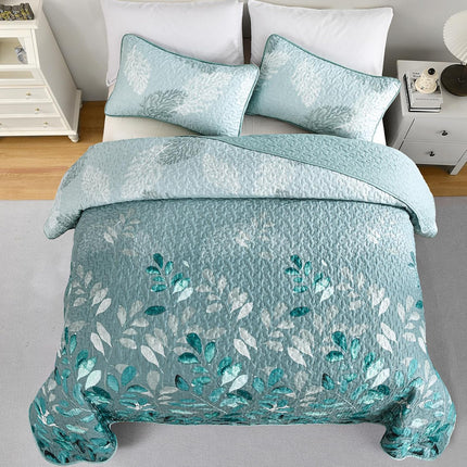 Crafted Quilted Bedspread and Pillowcases Set: A Testament to Elegance - Queen size.