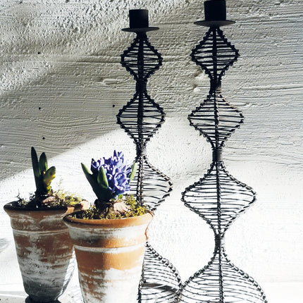 casa-verde-wire-candlestick-dakar-antique-rust-30cm.