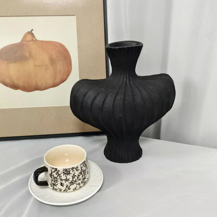 P&P Black Nordic Resin Flower Vase with Textured Design, Boho Wabi-Sabi Artistic Decor.