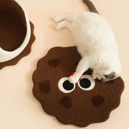 Adorable Cookie-Shaped Cat Bed - Cozy and Playful Pet Hideout (50x20 cm).
