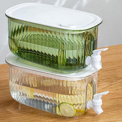 Transparent  4 Liter Refrigerator Cold Drink Dispenser, Juice & Fruit Infuser Water Pitcher, Spigot Beverage Container.