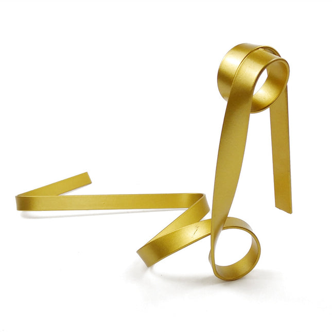 Gold Modern Ribbon Wine Bottle Holder - Creative Floating Wine Rack for Home and Bar Décor.